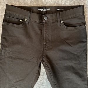 Banana Republic Traveler Pants - 32 x 32 - Skinny - Brown